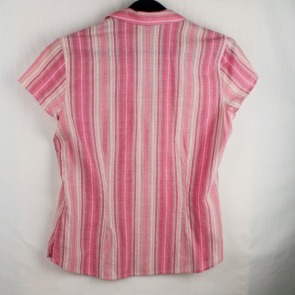 IZOD Women's Pink and White Button Down Shirt - Picture 2 of 3